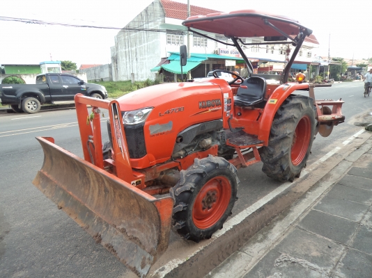 ขาย((485000))รถไถคูโบต้า47แรง อุปกรครบ4อย่างสภาพสวยพร้อมใช้งาน