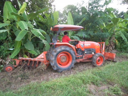 ขาย((485000))รถไถคูโบต้า47แรง อุปกรครบ4อย่างสภาพสวยพร้อมใช้งาน