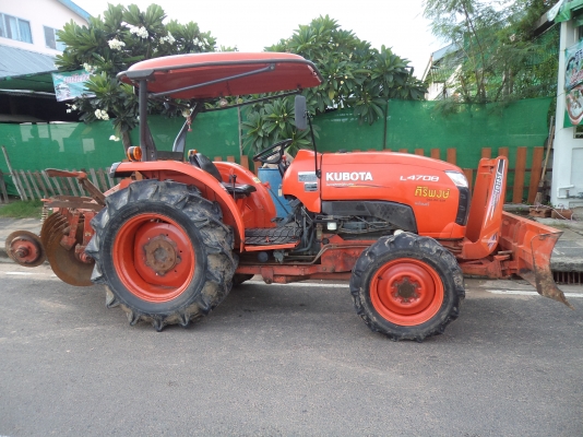 ขาย((485000))รถไถคูโบต้า47แรง อุปกรครบ4อย่างสภาพสวยพร้อมใช้งาน