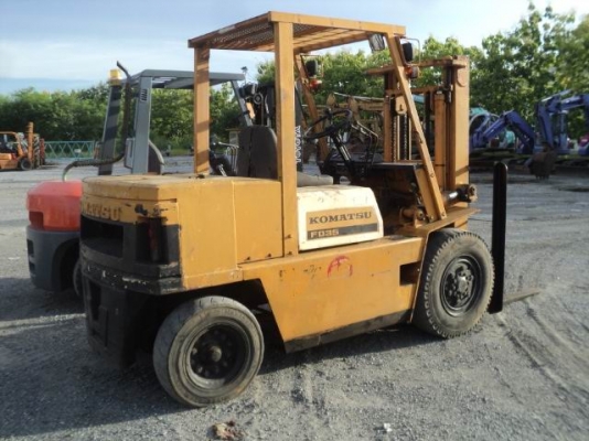 ขายรถยก3.5ตันkomatsu....ปัมแรงมาก