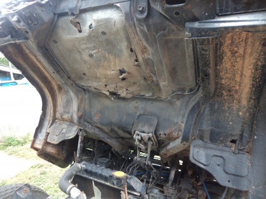 ขาย((175000)) รถอีซูซุ6ล้อดั้ม เครื่อง85แรง  ราคาถูกๆคับ  (ไม่มีเล่มคับ)