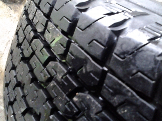 บริสโตน 245/70/16 ปี12 ดอกตรูมๆ