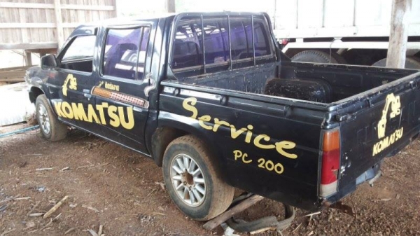 **59,000 บ.ต่อรอง**ขายกระบะ4ประตู ถูกๆ อดีตรถตำรวจ NISSAN BIG-M TD27 ฝาขาว เครื่องดีสตาร์ทติดง่าย แน่นดี แรงดี เกียร์ดีไม่หลุด ช่วงล่างดีคัสซีสวยเดิมไม่ปะไม่ดาม กระบะดี พื้นมีผุนิดๆ ลอนยังสวย ภายในเก๋งดี เบาะดีไม่ขาด คอนโซลดี มีตำหนิแผงประตูฝั่งซ้ายหน้าไม