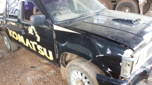 **59,000 บ.ต่อรอง**ขายกระบะ4ประตู ถูกๆ อดีตรถตำรวจ NISSAN BIG-M TD27 ฝาขาว เครื่องดีสตาร์ทติดง่าย แน่นดี แรงดี เกียร์ดีไม่หลุด ช่วงล่างดีคัสซีสวยเดิมไม่ปะไม่ดาม กระบะดี พื้นมีผุนิดๆ ลอนยังสวย ภายในเก๋งดี เบาะดีไม่ขาด คอนโซลดี มีตำหนิแผงประตูฝั่งซ้ายหน้าไม