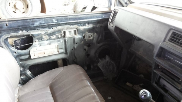 **59,000 บ.ต่อรอง**ขายกระบะ4ประตู ถูกๆ อดีตรถตำรวจ NISSAN BIG-M TD27 ฝาขาว เครื่องดีสตาร์ทติดง่าย แน่นดี แรงดี เกียร์ดีไม่หลุด ช่วงล่างดีคัสซีสวยเดิมไม่ปะไม่ดาม กระบะดี พื้นมีผุนิดๆ ลอนยังสวย ภายในเก๋งดี เบาะดีไม่ขาด คอนโซลดี มีตำหนิแผงประตูฝั่งซ้ายหน้าไม