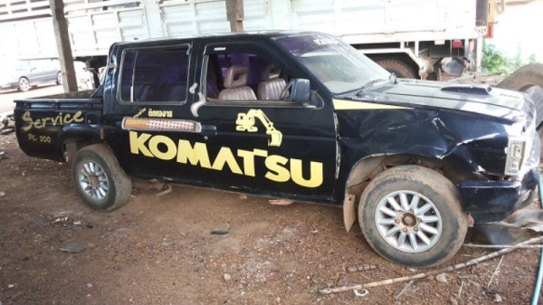 **59,000 บ.ต่อรอง**ขายกระบะ4ประตู ถูกๆ อดีตรถตำรวจ NISSAN BIG-M TD27 ฝาขาว เครื่องดีสตาร์ทติดง่าย แน่นดี แรงดี เกียร์ดีไม่หลุด ช่วงล่างดีคัสซีสวยเดิมไม่ปะไม่ดาม กระบะดี พื้นมีผุนิดๆ ลอนยังสวย ภายในเก๋งดี เบาะดีไม่ขาด คอนโซลดี มีตำหนิแผงประตูฝั่งซ้ายหน้าไม