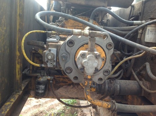 ขายรถขุดแบ็คโฮ KOBELCO 200 mark//คอนโทรลสั้น ไม่โหลดทำงานดี เอวแน่น เครื่อง6D31 ปั๊ม K13V เดิม ช่วงล่างเต็ม พร้อมใช้งาน ทำงานปกติ ขายรถขุดแบ็คโฮ KOBELCO 200 mark//คอนโทรลสั้น ไม่โหลดทำงานดี เอวแน่น เครื่อง6D31 ปั๊ม K13V เดิม ช่วงล่างเต็ม พร้อมใช้งาน ทำงานปกติ