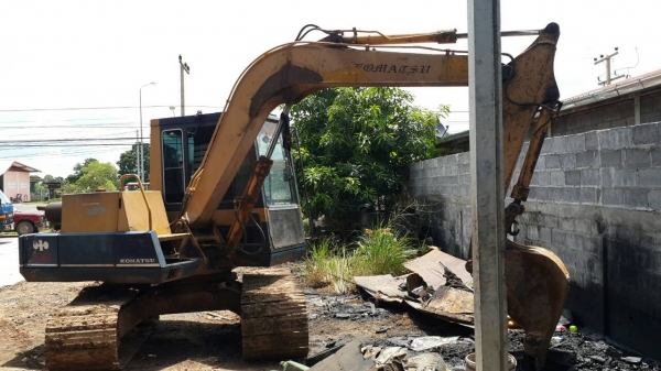 ขายยกคู่ แบ็คโค KOMATSU 60-5 พร้อมรถลาก6ล้อ อีซูซุ สภาพพร้อมใช้งาน เครื่องดี เอกสารพร้อม ขายยกคู่ แบ็คโค KOMATSU 60-5 พร้อมรถลาก6ล้อ อีซูซุ สภาพพร้อมใช้งาน เครื่องดี เอกสารพร้อม