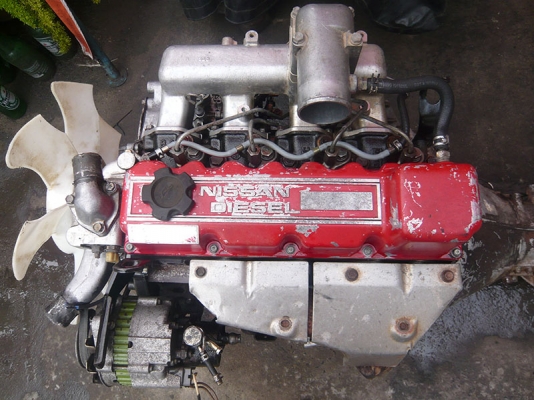 ขายเครื่องยนต์ NISSAN BD25 ฝาแดง