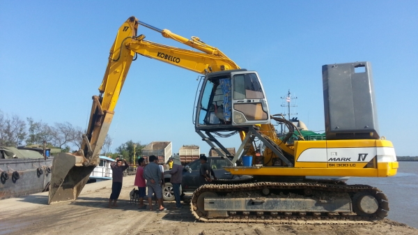 ขาย Kobelco SK300LC Mark IV 1.5 ล้าน สภาพนางฟ้า