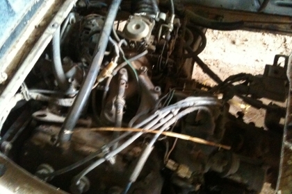 เครื่องรถกระป้อ ไดฮัทซุ 3 สูบ ยกลงไม่มีเลข ขาย 3,800 บาท