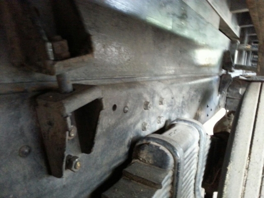 รถฮีโน่ 12 ล้อดั้ม 380 แรงม้า. ปี 52 ( ขายแม่ , ลูก ) สนใจติดต่อ 081 - 6079515 รถฮีโน่ 12 ล้อดั้ม 380 แรงม้า. ปี 52 ( ขายแม่ , ลูก ) สนใจติดต่อ 081 - 6079515