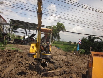 ทำงานให้เห็นกันจะๆ ครับ - รถขุด YANMAR: YB301 (PC 30) มือสองญี่ปุ่นแท้ พร้อมใช้งาน เครื่อง 3 สูบ ทำงานให้เห็นกันจะๆ ครับ - รถขุด YANMAR: YB301 (PC 30) มือสองญี่ปุ่นแท้ พร้อมใช้งาน เครื่อง 3 สูบ