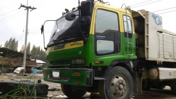 ขายISUZU 210 ติดแก๊สแม่ลูกดั๊ม ลูก 3คาน สภาพสวยพร้อใช้ ต่อรองได้ ติดต่อได้ คุณอ๊อฟ พิจิตร 086-737-9991 ขายISUZU 210 ติดแก๊สแม่ลูกดั๊ม ลูก 3คาน สภาพสวยพร้อใช้ ต่อรองได้ ติดต่อได้ คุณอ๊อฟ พิจิตร 086-737-9991