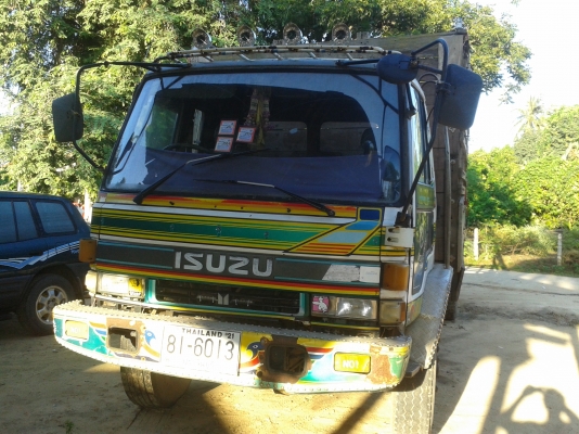 รถหกล้อสวยเครื่อง6bg1คันซีjbr500 พวงมาลัยพาวเวอร์เบรคจิพฟี่ยาว6.50เมตร