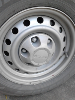 ฝาครอบล้อ ISUZU ชุด 4 อัน TEL.081-427-3941 ฝาครอบล้อ ISUZU ชุด 4 อัน TEL.081-427-3941