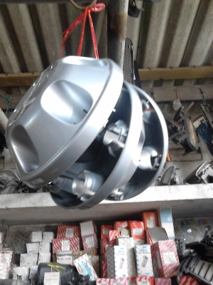 ฝาครอบล้อ ISUZU ชุด 4 อัน TEL.081-427-3941 ฝาครอบล้อ ISUZU ชุด 4 อัน TEL.081-427-3941