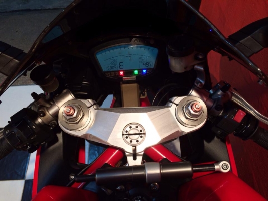 T&amp;T BIKE RAMA2 ขายDUCATI 1098S โฉมปี08 กุญแจชิพ2ดอก เอกสาร inv+สพม แท้ๆสภาพนางฟ้าราคาเพียง 389000