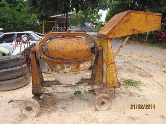 รถโม่ปูนใช้งานได้ขายตามสภาพ