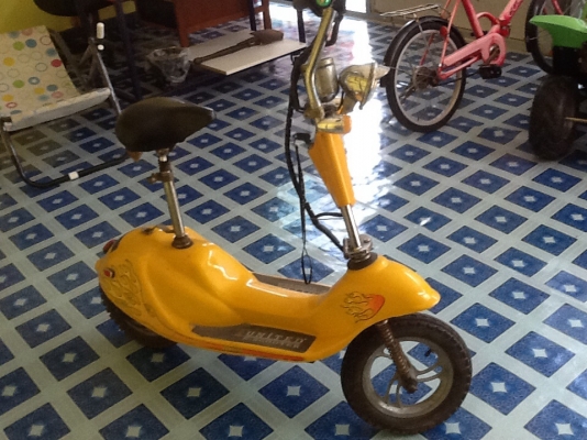 รถจจย.ไฟฟ้าunited. Escooter