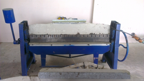 Sell> ขายเครื่องพับมือโยก หน้ากว้าง 5 ฟุต ของใต้หวันครับ สภาพสวย ไม่มีอะไรแตกหัก ฟันแยกถอดได้ กำแพงแสน นครปฐมครับ