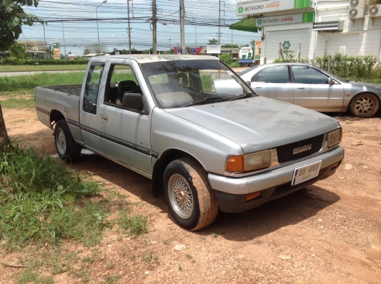 ขายISUZU SLX ปี38 หน้าตาเดิมๆ เครื่องดี คัทชีสวย