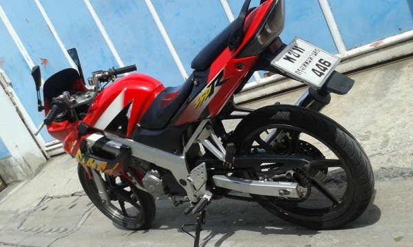 ร้อนเงินขายด่วนๆ cbr150r ปี47 ตัวคาบู ทะเบียน พร้อมโอนภาษีพึ่งขาด 19500