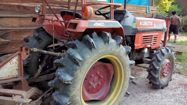 ขาย kubota 2605 ครับ