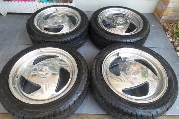 Enkei Big End wheels.Made in Japan