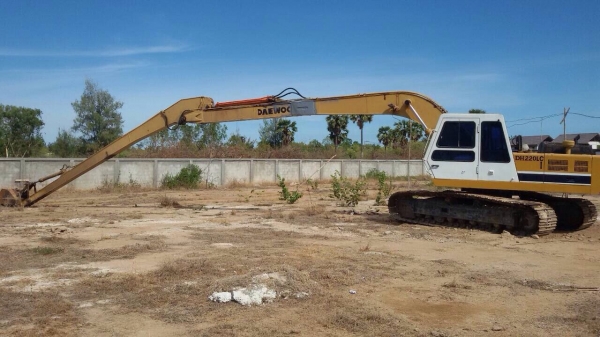 ขายด่วน DAEWOO DH220LC บูมยาว 18เมตร สภาพพร้อมใช้ค่ะ ขายด่วน DAEWOO DH220LC บูมยาว 18เมตร สภาพพร้อมใช้ค่ะ