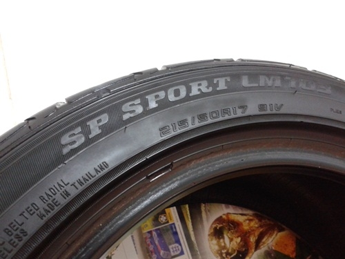ยาง,215-50-17 Dunlop LM703 สภาพดีปี12หนึ่งคู่ 1,800