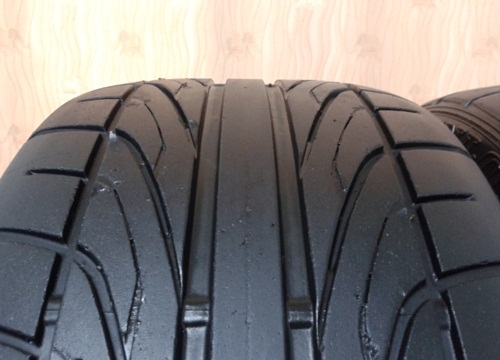 ยาง,225-40-18 DUNLOP DZ101 JP.ดอกหนาปี11แก่ๆหนึ่งคู่ 2,800