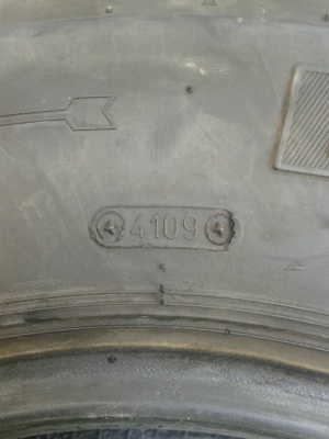 ขาย ตะขาบ SIMEX 35x10.5R16 ขาย ตะขาบ SIMEX 35x10.5R16