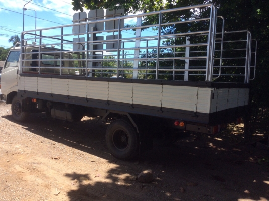 HINO 6ล้อ KM779 ยาว 5.4 ม. เครื่อง 117 แรง เครื่องดี ครัทซีสวย หัวเดิม ขาย 375,000 บาท