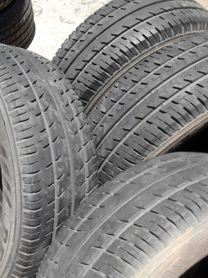 215/70R15 DEESTONE PAYAK R402 มีชุด 4 เส้น TEL.081-427-3941 215/70R15 DEESTONE PAYAK R402 มีชุด 4 เส้น TEL.081-427-3941
