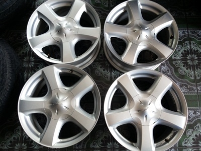 ขายล้อแม็กISUZU All New Vcross ขอบ17 ล้อปล่าว 4 ล้อ