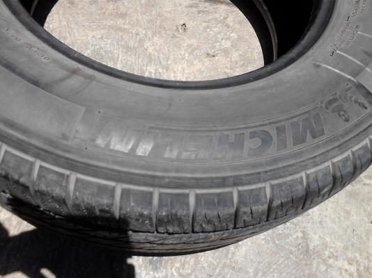 265/65R17 MICEHELIN CROSSTERRAIN ถอดจากฟอจูนเนอร์ ขาย 2 เส้น โทร.081-427-3941 265/65R17 MICEHELIN CROSSTERRAIN ถอดจากฟอจูนเนอร์ ขาย 2 เส้น โทร.081-427-3941