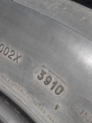 265/65R17 MICEHELIN CROSSTERRAIN ถอดจากฟอจูนเนอร์ ขาย 2 เส้น โทร.081-427-3941 265/65R17 MICEHELIN CROSSTERRAIN ถอดจากฟอจูนเนอร์ ขาย 2 เส้น โทร.081-427-3941