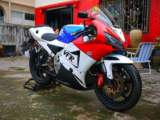 ขาย Nc30 พร้อมทะเบียนแท้ แฟริ่ง Rc212 เปลี่ยนเครื่องใหม่เป็นเครื่อง Rvf Nc35 ปี 96 พร้อมแจ้งลงเล่มเรียบร้อย ขาย Nc30 พร้อมทะเบียนแท้ แฟริ่ง Rc212 เปลี่ยนเครื่องใหม่เป็นเครื่อง Rvf Nc35 ปี 96 พร้อมแจ้งลงเล่มเรียบร้อย