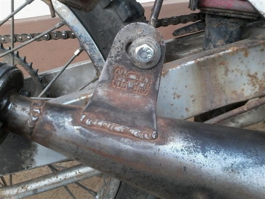 ขาย Suzuki Akira ตัวไม่ครัชมีเล่มไม่โอนทำแนววิบากเหมาะลุยสวนลุยป่าเครื่องดีติดท่อสูตรในตำนานมาด้วน "แดงบางทราย"