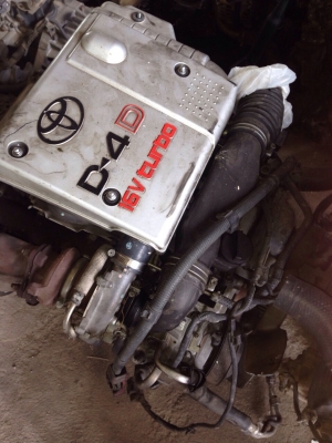 เครื่อง D4D 2500 สภาพสวยครบทุกอย่าง