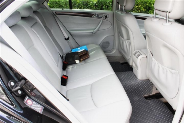 ขาย2004 BENZ C180 2.0 Elegance ออกรถที่ Daimlerchrysler ขาย2004 BENZ C180 2.0 Elegance ออกรถที่ Daimlerchrysler