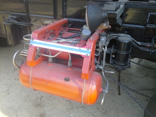 ขายสิบล้อร็อกกี้ 210F เกียอิตั้น ยางดี คัซซีสวย