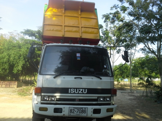 ขายสิบล้อร็อกกี้ 210F เกียอิตั้น ยางดี คัซซีสวย