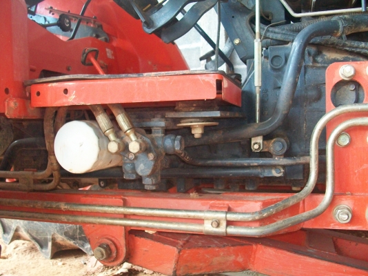 ขายรถไถสภาพดีสุดๆจอดส่วนมากอุปกรณ์3รายการดันหน้าผาน3ผาน6