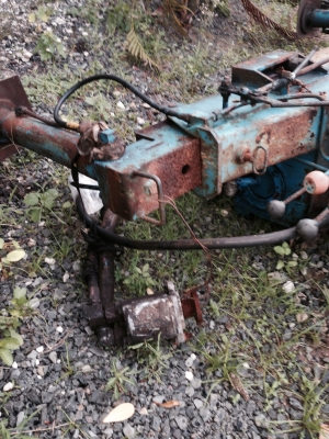 ขายถูกเครนญี่ปุ่นแท้ ขนาด2.5ตัน 49000บาท