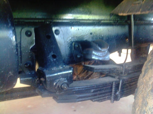 หกล้อ อีซูซุ NPR110แรง สภาพดีพร้อมใช้งาน ทะเบียนพร้อมโอน