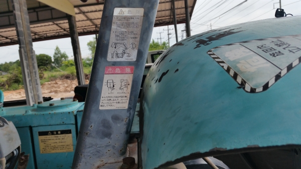 ขายรถขุดเล็กKOBELCO SK025-2เก่านอกไม่เคยใช้งานเมืองไทย