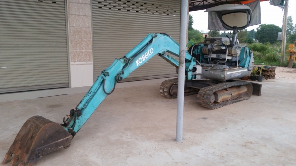 ขายรถขุดเล็กKOBELCO SK025-2เก่านอกไม่เคยใช้งานเมืองไทย
