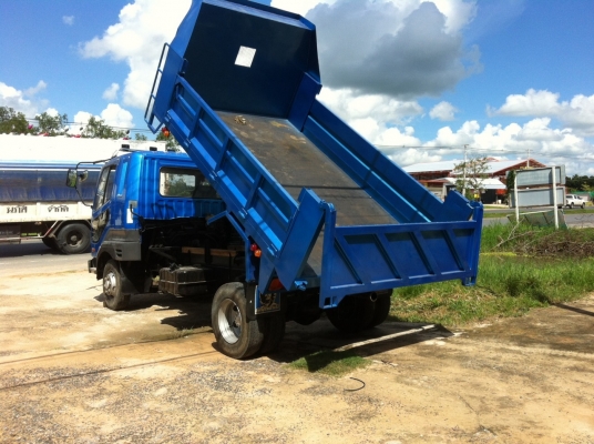 ขายไปสกลนคร หกล้อดัม ฟูโซ่ 6D15 ต่อใหม่ กระบอกใหม่ เกียร์ฝากใหม่